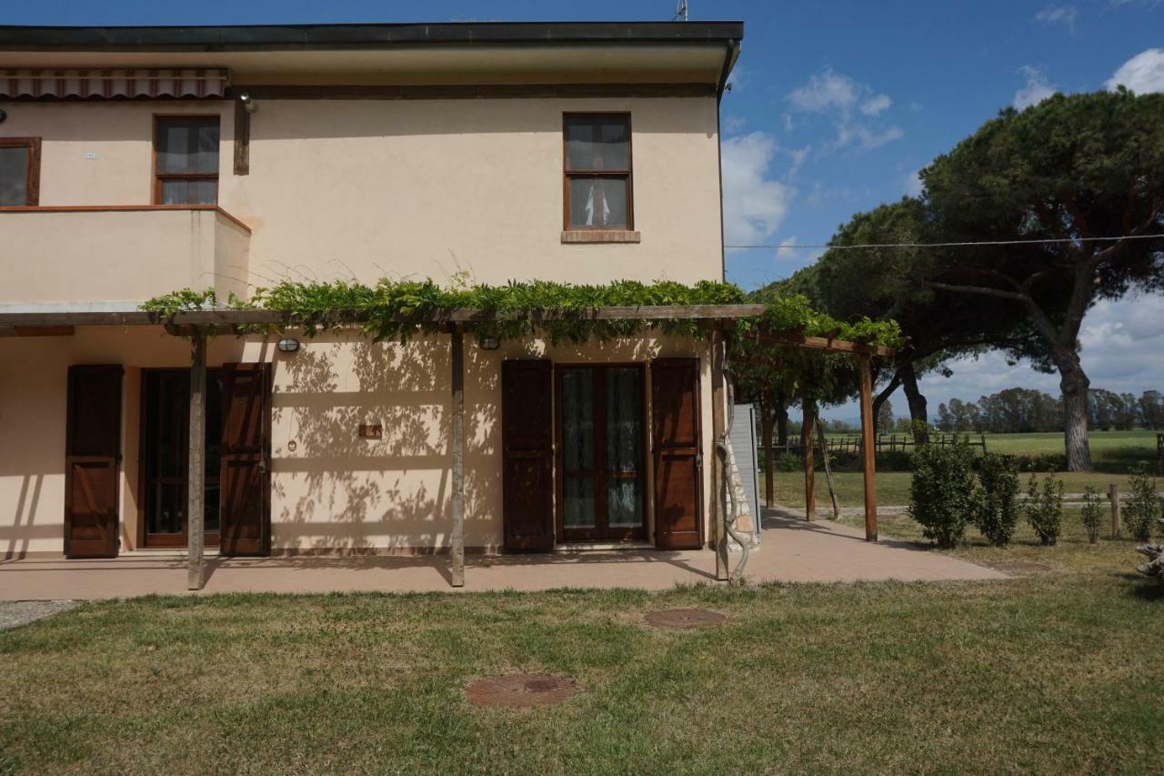 Отель Tenuta San Carlo Марина-ди-Гроссето Экстерьер фото